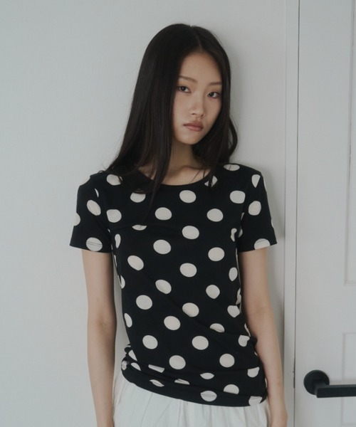 FEKETE（フェケテ） tシャツ 半袖 polka dot tee / ドットTシャツ