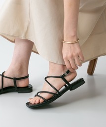 menue サンダル スクエアトゥ華奢ストラップサンダル レディース
