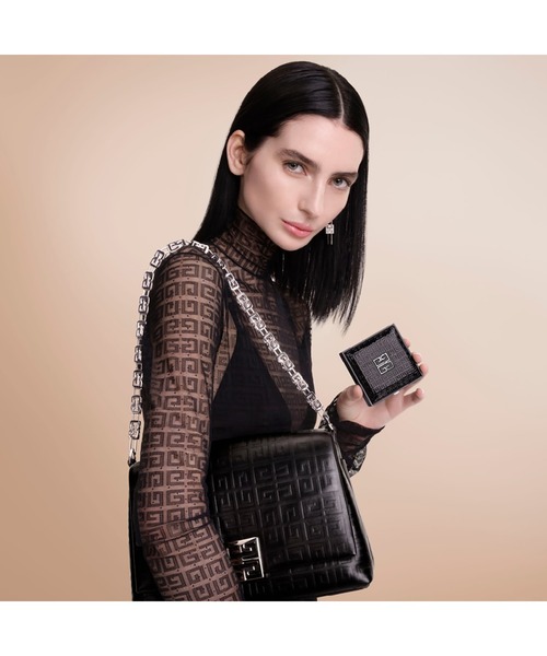 GIVENCHY BEAUTY ファンデーション プリズム・リーブル・スキンケア
