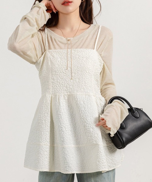 GlamLips ジャガード ペプラム CAMISOLE ¥12,650（税込） GlamLips ジャガード ペプラム CAMISOLE ¥12,650（税込）