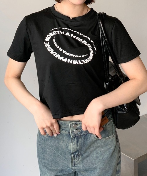 lilful tシャツ ロールアップ レタリングロゴ クロップドT