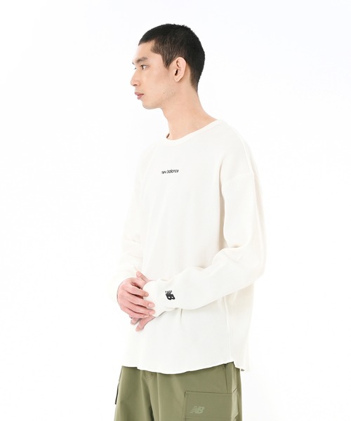 【関税込み】JULIUS オフホワイト パネル 長袖Tシャツ New Balance 「New Balance」 長袖Tシャツ LARGE オフホワイト