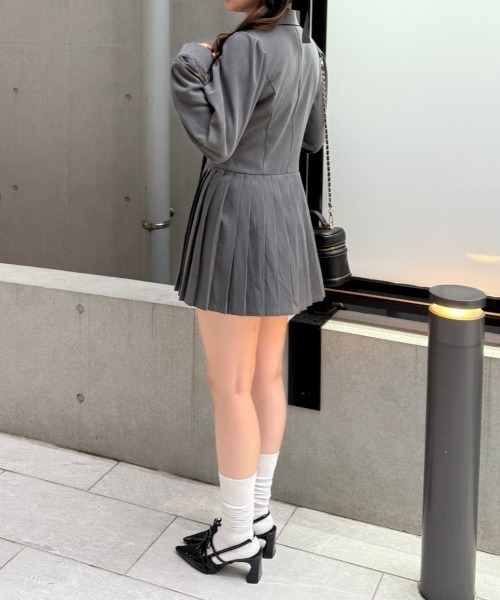 continuer de NICE CLAUP ワンピース テーラードミニプリーツ