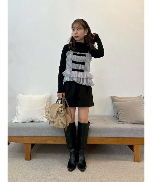 LILY BROWN（リリーブラウン） パンツ ベルト付きショートパンツ