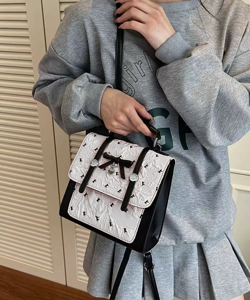 ハートチャーム付き 2WAY ベルト＆レースアップ ミニスカート WESTSEA（ウエストシー） ショルダーストラップ ショルダーバッグ