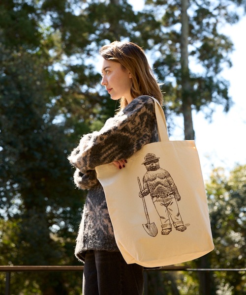KOKI massimo ZIPTOPレザートート タグ付未使用品※訳あり A&F トートバッグ Smokey Bear スモーキーベア スタンディング