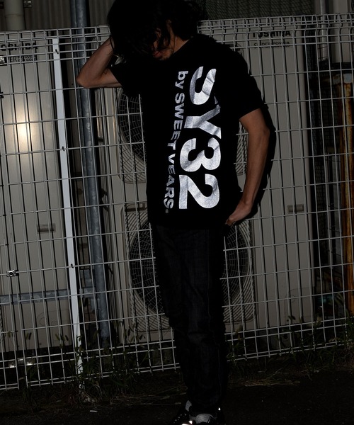 ギフトに最適★SY32 by SWEET YEARS VERTICAL LOGO TEE★半袖 VERTICAL LOGO TEE | ALL ITEMS | 【公式】SY32 by SWEET YEARS