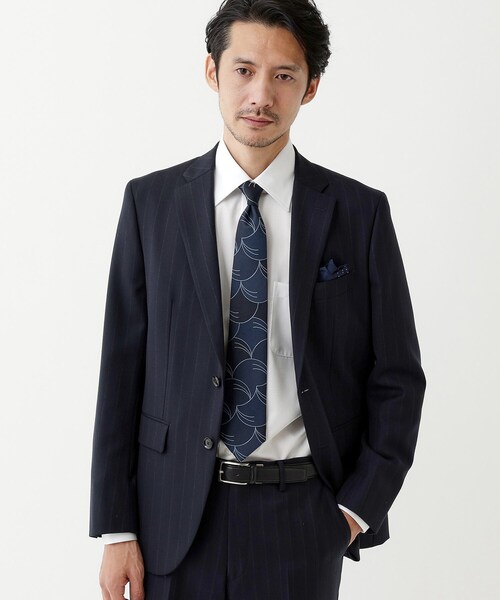 人気モデル　早い者勝ち！TAKEO KIKUCHI チャコールグレー ネクタイ ベストセラー/日本製】シャドーストライプ シルクネクタイ