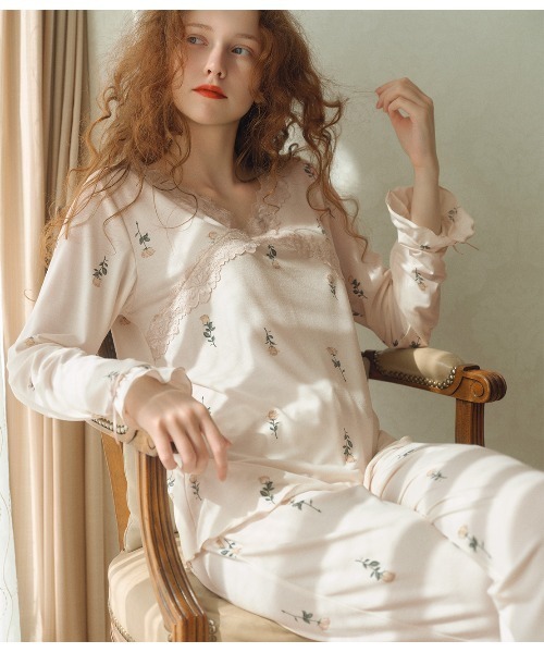 【新品未開封】PEACH JOHN デイジーレースパジャマ PEACH JOHN（ピーチジョン） パジャマ ルームウェア カットソーレース