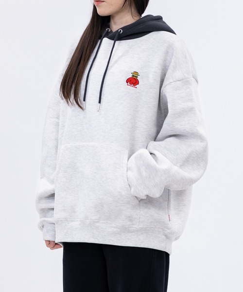 RED CAP GIRL（レッドキャプガール） パーカー 「a-r」「RCG×DOMDOM