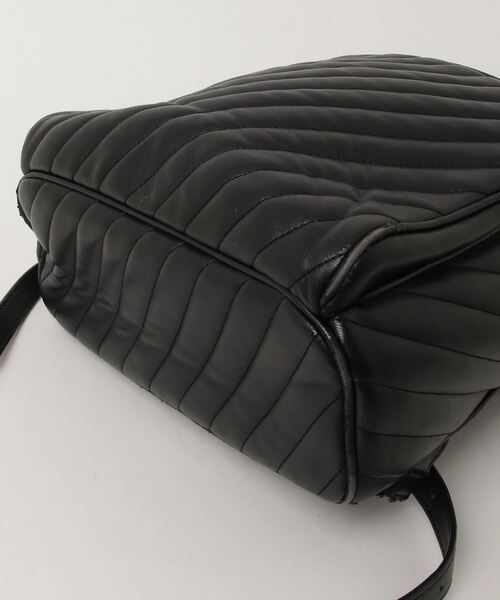 マイケルコース グラフィティ PVC リュック ブラック　ホワイト マイケルコース グラフィティ PVC リュック ブラック ホワイト