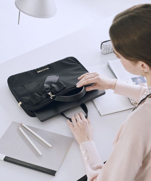 Maison de FLEUR（メゾンドフルール） タブレットケース リボン