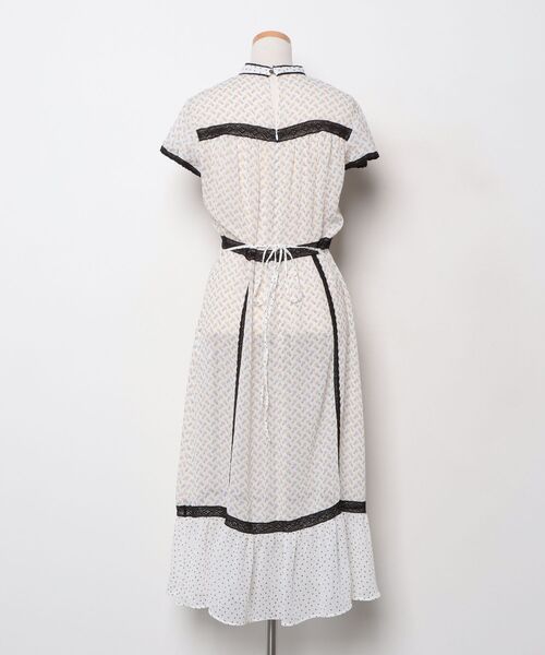 「LILY BROWN」 半袖ワンピース ONE SIZE ホワイト レディース_画像2