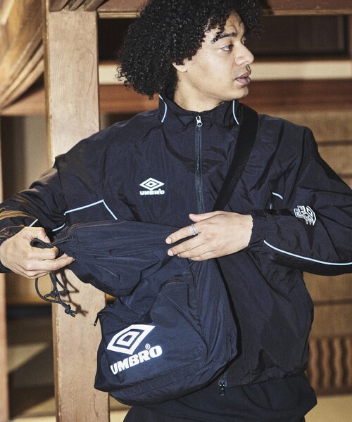 極美品 UMBRO×FREAK'S STORE 別注 ナイロン プルオーバー UMBRO
