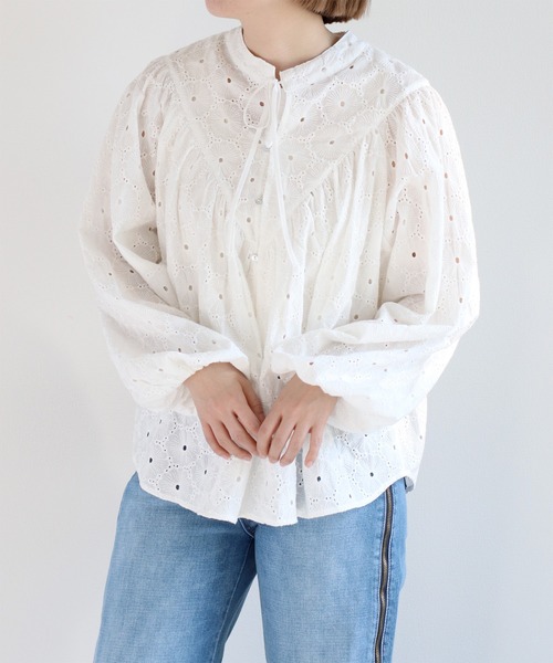 ブラウス シャツ 「前後2way」ボトルネック刺繍ブラウス レディース