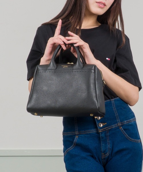 CHRISTIAN VILLA ショルダーバッグ バッグ 「CHRISTIAN VILLA