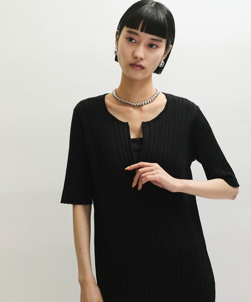 【ADAM ET ROPE'】アダムエロぺニットワンピース　vネックニット ADAM ET ROPE' ワンピース ハーフZIPニットワンピース