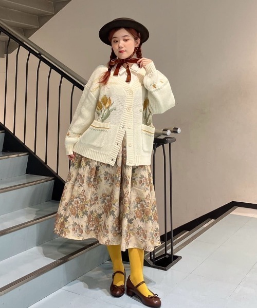 an another angelus（アンアナザーアンジェラス） スカート ゴブラン風