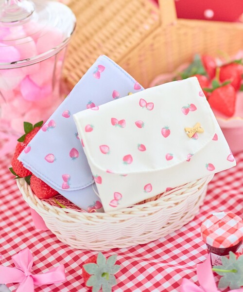 ANY（エニィ） ボディバッグ ウエストポーチ 「Strawberry Collection