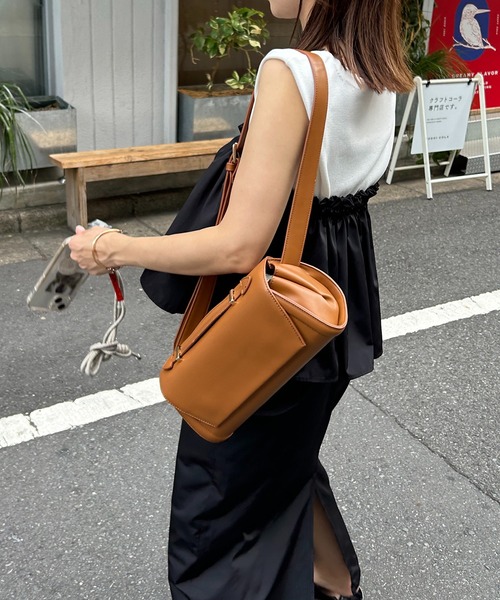 「CAPRICIEUX LE'MAGE」 2WAYバッグ FREE ベージュ レディース_画像3