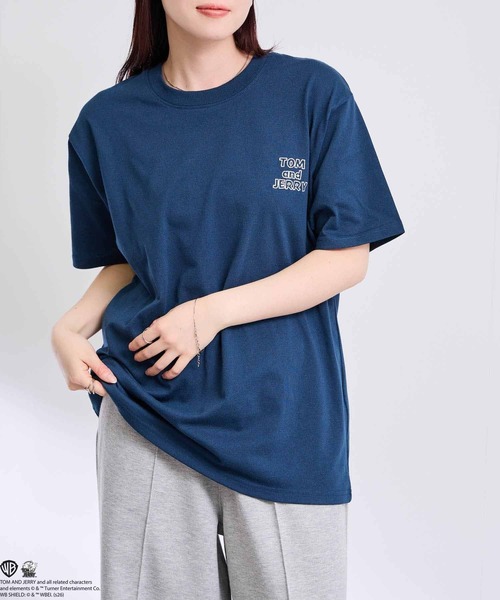 tシャツ キャラクター 線画 ワンポイント刺繍 バックデザイン クルー