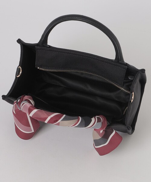 BLUE LABEL CRESTBRIDGE（ブルーレーベルクレストブリッジ