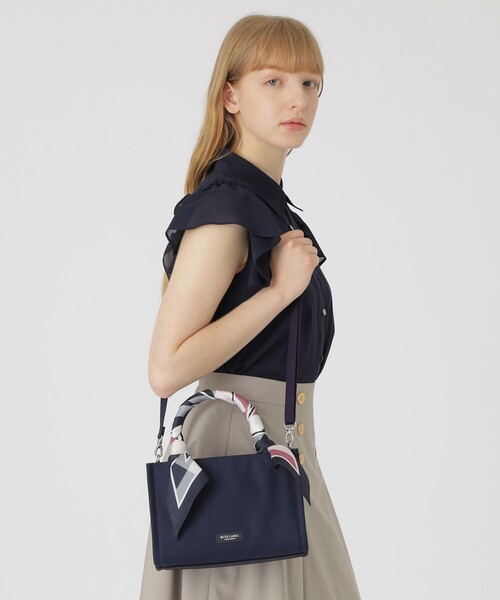 BLUE LABEL CRESTBRIDGE（ブルーレーベルクレストブリッジ
