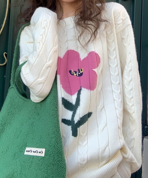 leune（ルネ） ニット セーター フラワーケーブルニットプルオーバー