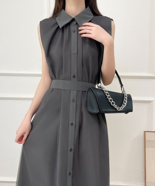 ノースリーブダークグレーシャツワンピース 美品 UNTITLED ノースリーブシャツワンピース 42 ダークグレー