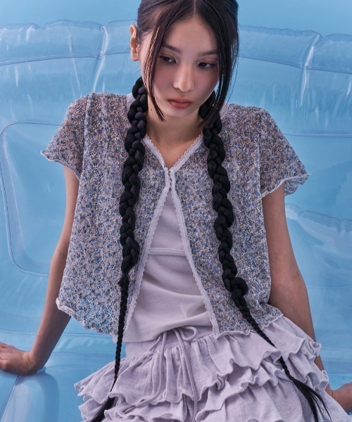 カーディガン A'GEM/9 × .kom 「 FANCY CLUB/ファンシークラブ」 FRILL FLOWER HOOK CARDIGAN/フリル