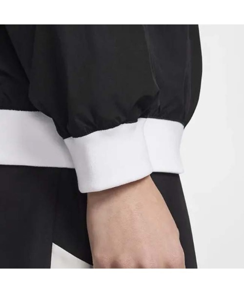 「NIKEアパレル」WSNSWエッセンシャルウーブンUVVネックL/S レディース NIKE 「NIKEアパレル」WSNSWエッセンシャルウーブンUVVネックL/S