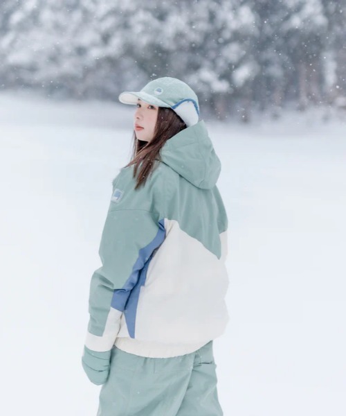 ROXY CHLOE KIM ANORAK JK 女性用 スノーボードジャケット ROXY マウンテンパーカー ウインドブレーカー CHLOE KIM ANORAK