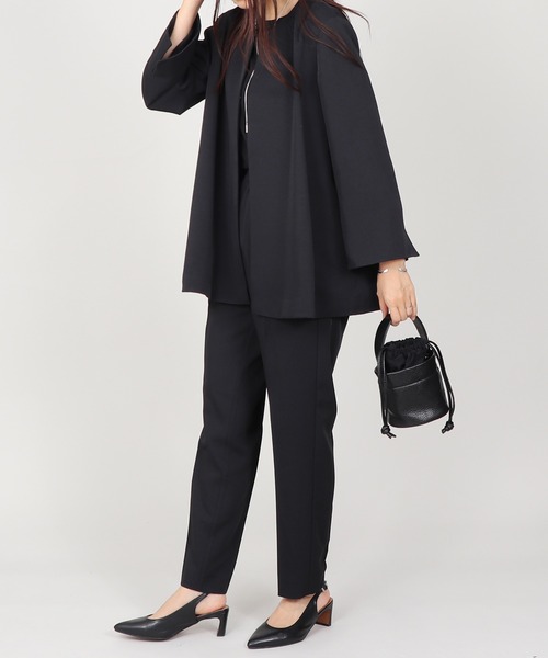 セットアップ ノーカラー フレアジャケット テーパードパンツ スーツ
