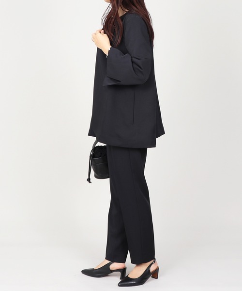 セットアップ ノーカラー フレアジャケット テーパードパンツ スーツ