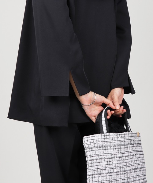 セットアップ ノーカラー フレアジャケット テーパードパンツ スーツ