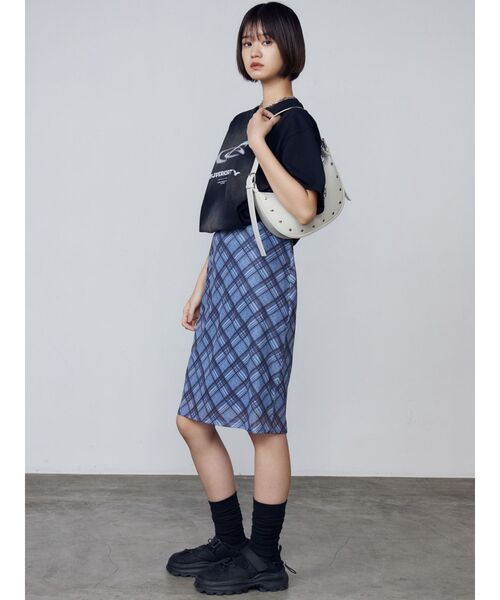 EMODA 新作　Tシャツ EMODA tシャツ アートグラフィックオーバーTシャツ レディース