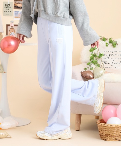 NERDY スウェット上下　水色　アイボリー NERDY スウェットパンツ ジャージ ソッフルワイドスウェットパンツ