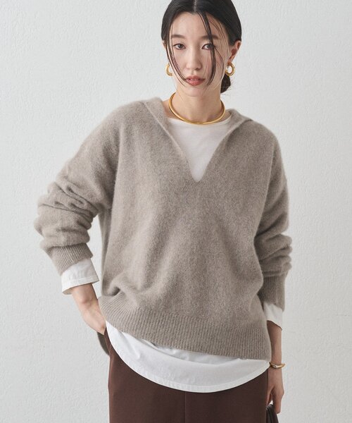 新品 Loungedress フードニット　ロゴニット　パーカー　アイボリー Loungedress】ロゴフードニット | OUTLET(アウトレット