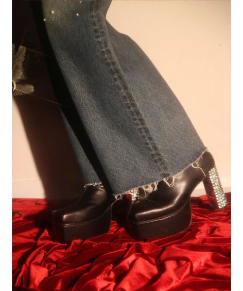 EVRIS（エヴリス） ブーツ グリッターチャンキーヒールショートブーツ