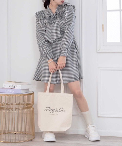 「TITTY&CO.」 長袖ワンピース SMALL アイボリー レディース_画像2