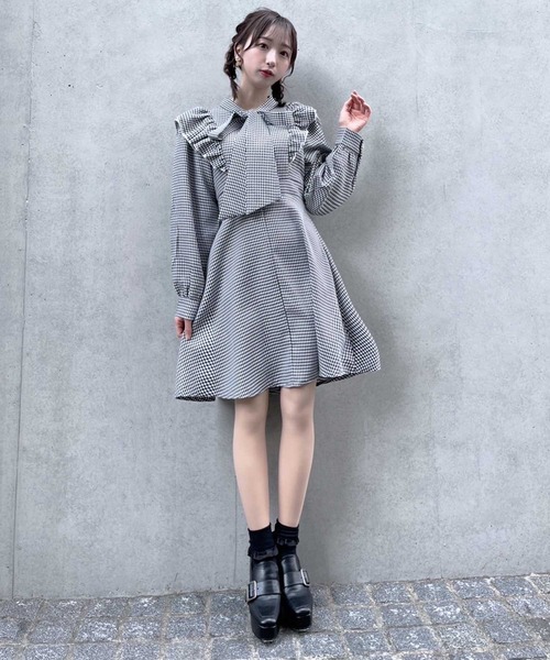 「TITTY&CO.」 長袖ワンピース SMALL アイボリー レディース_画像7