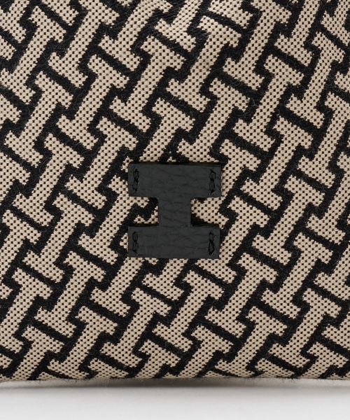 IACUCCI（イアクッチ） ポーチ FREE ブラック レディース : ZOZOTOWN