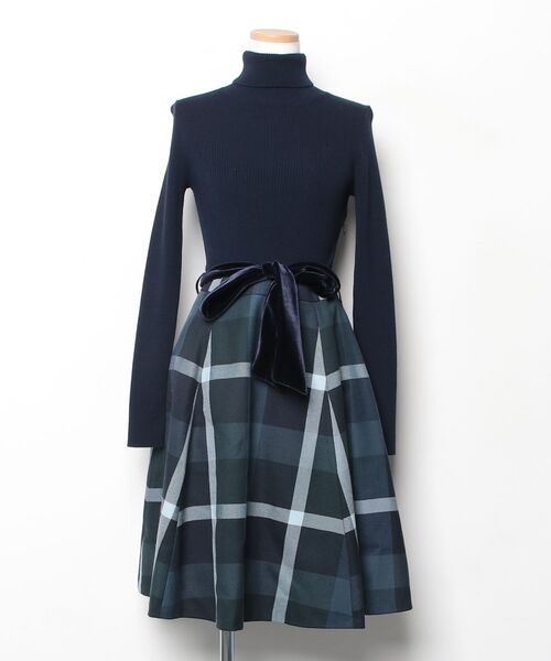BLUE LABEL CRESTBRIDGE（ブルーレーベルクレストブリッジ） チェック