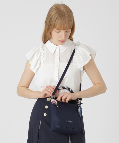 スカーフ付きミニショルダーバック　　　　☆新品☆ブルーレーベル BLUE LABEL CRESTBRIDGE（ブルーレーベルクレストブリッジ