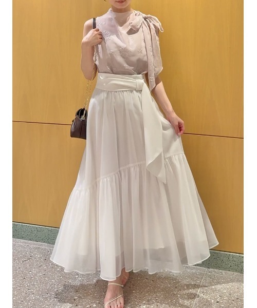 美品　SNIDEL　❤️ロングスカート SNIDEL（スナイデル） ロング スカート ベルトデザインシアースカート