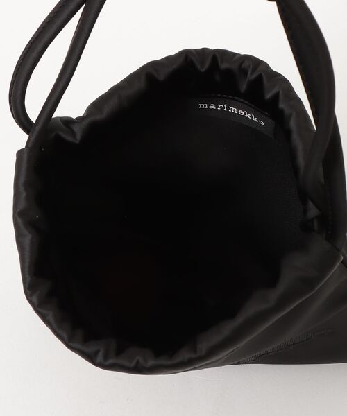 marimekko（マリメッコ） ポーチ Cirra Satin Kukasta kukkaan