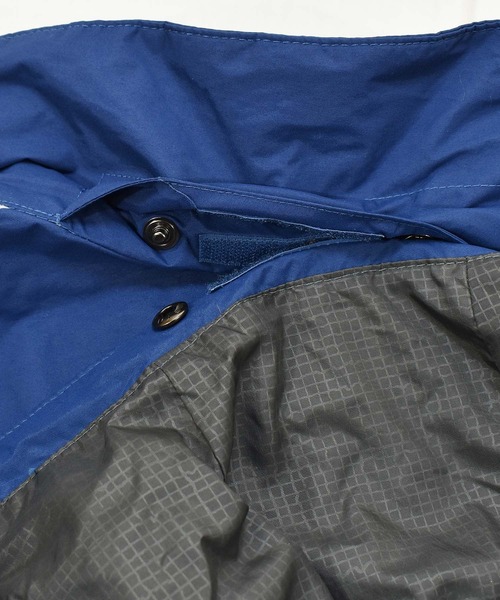 Columbia（コロンビア） ナイロンジャケット 「ヴィンテージ古着」Y2K