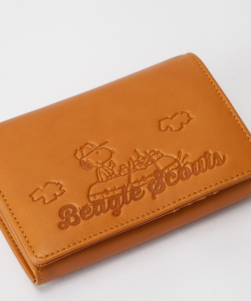 新品 Beagle Scouts スヌーピー 二つ折り財布 キャメル 73065 PEANUTS/SNOOPY】スヌーピーの二つ折り財布 【Beagle Scouts