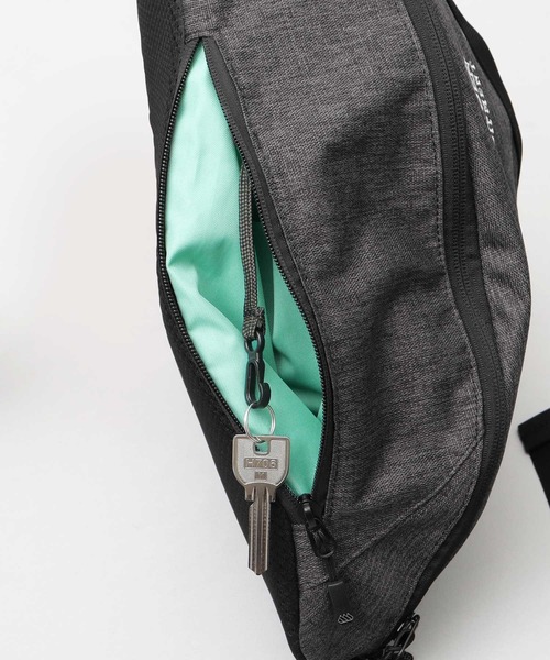 MADDEN EQUIPMENT（メデン イクイップメント） ウエストポーチ 撥水 A4