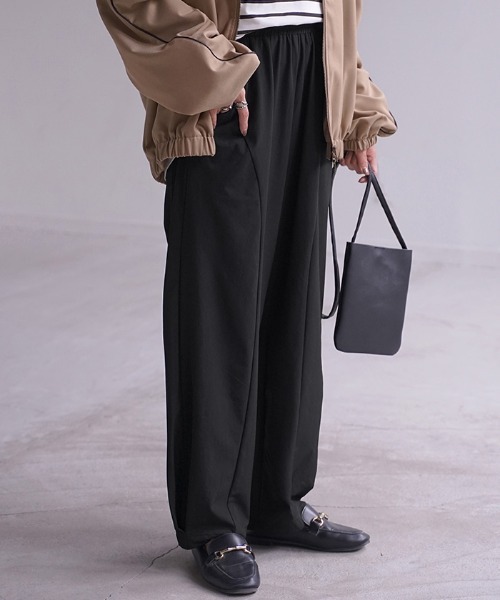 HUG.U（ハグユー） スラックス パンツ シワになりにくい ゆるカーブ